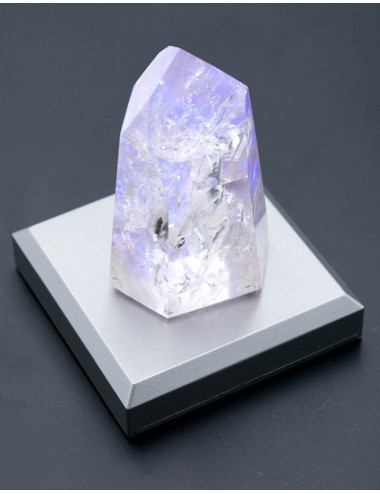 Quartz crystal over LED light