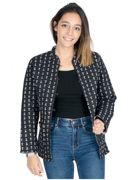chaqueta-reversible-corta-negra-botones