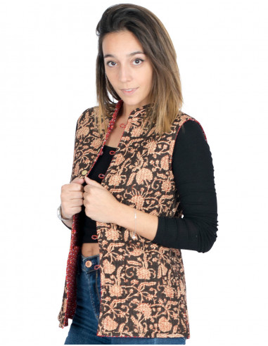 chaleco-reversible-corto-marron-botones