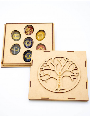 set-piedra-7chakras-caja-madera-arbol-meditacion
