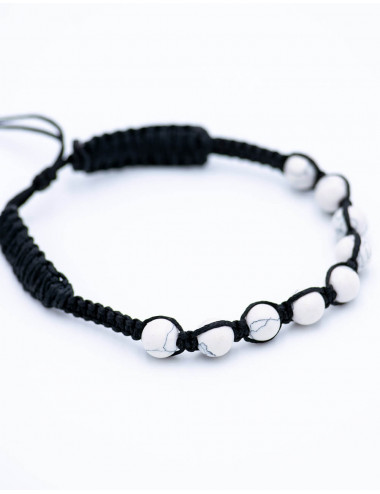 Howlite Macrame Bracelet