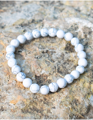 Pulsera-etnica-cuarzo-howlita-combate-insomnio