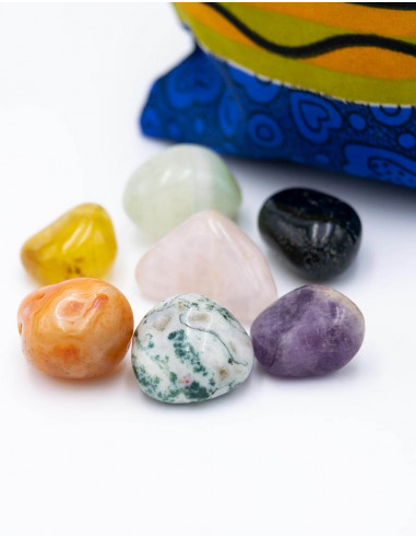 Bag with 7 Chakras Stones