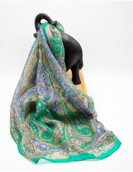 pañuelo-mujer-seda-verde-estampado