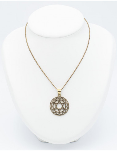 colgante-dorado-calado-y-tallado-estrella