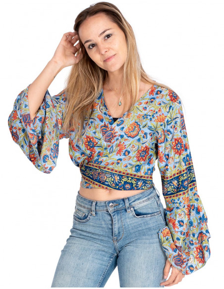 top-estilo-boho-seda-estampado-celeste