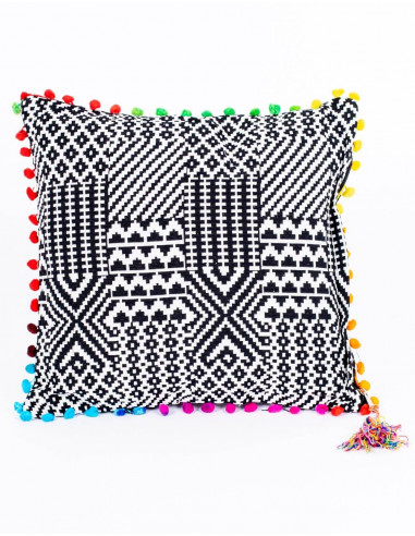 funda-cojin-blanca-y-negra-con-abalorio
