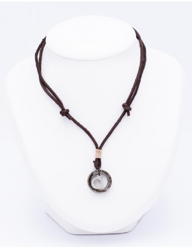 collar-hippie-cuero-con-dije-circular
