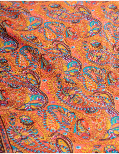 seda-suave-con-buena-caida-naranja-paisley-celeste-amarillo
