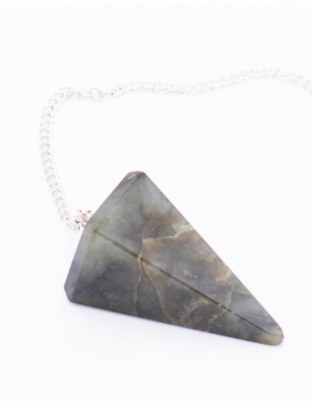 piedra-mineral-labradorita-proteccion