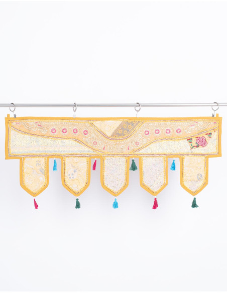 Straight Toran Yellow