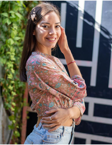 blusa-croped-seda-marron-claro-otoño