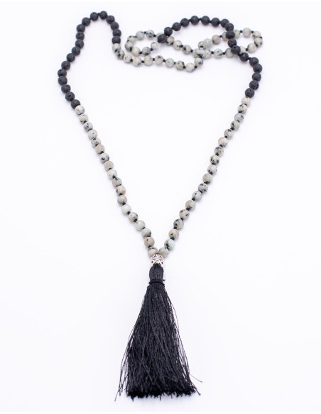 rosario-piedras-minerales-roca-volcanica-y-howlita