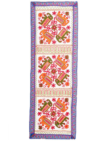 Rectangular Tapestry with Hand-Embroidered Elephants in a Circle – Kimago