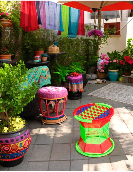 RMU0004B - Woven Metal Stool