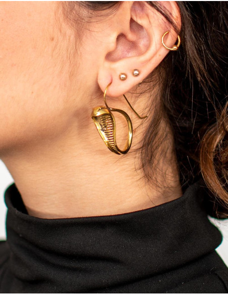 pendientes-serpiente-dorado-estilo-boho