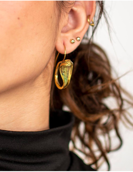 Handmade gold-plated brass snake-shaped earrings - Kimago