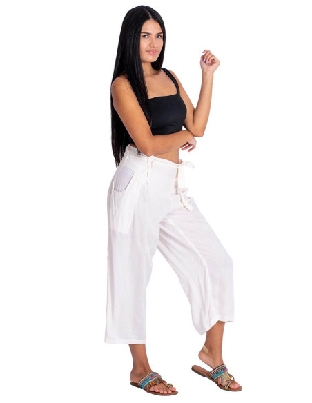 Kimago White Capri Pants with Fabric Belt and Elastic Back