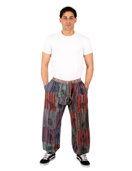 bombacho-patchwork-gris-detalles-rojos