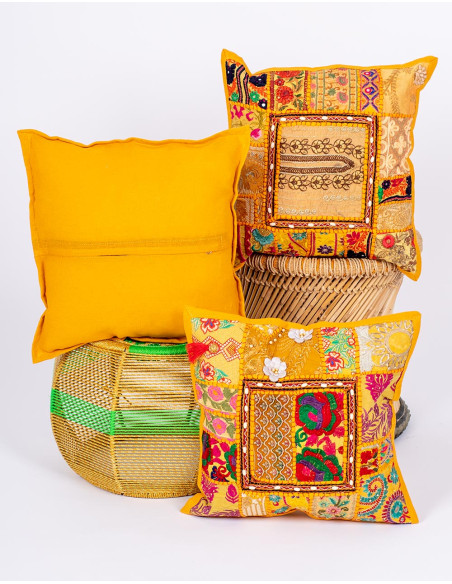 cojin-amarillo-etnico-algodon-bordado