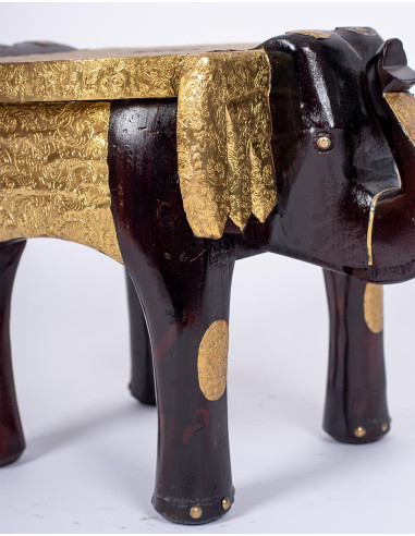 Handmade double elephant bench in brown and gold